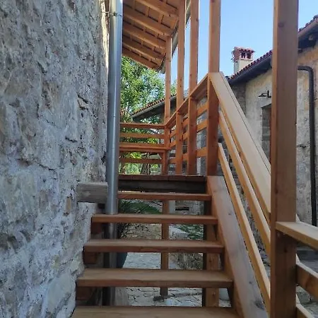 Farma Skvor Robidisce