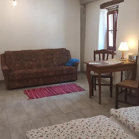 Holiday Farmhouse Skvor Çiftlik konaklama Robidisce