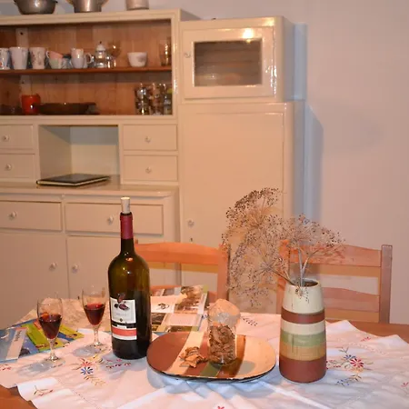 Holiday Farmhouse Skvor Çiftlik konaklama