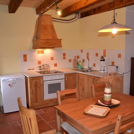 Çiftlik konaklama Holiday Farmhouse Skvor *