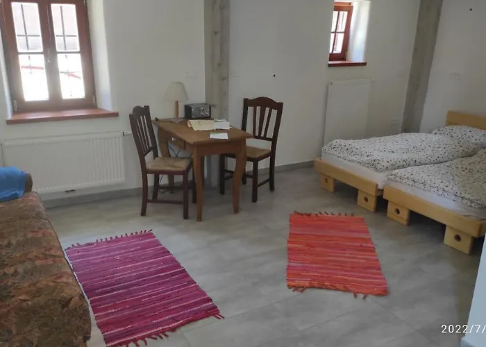 Bauernhof Holiday Farmhouse Skvor